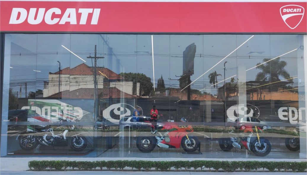 foto unidade Ducati Top Car - Porto Alegre