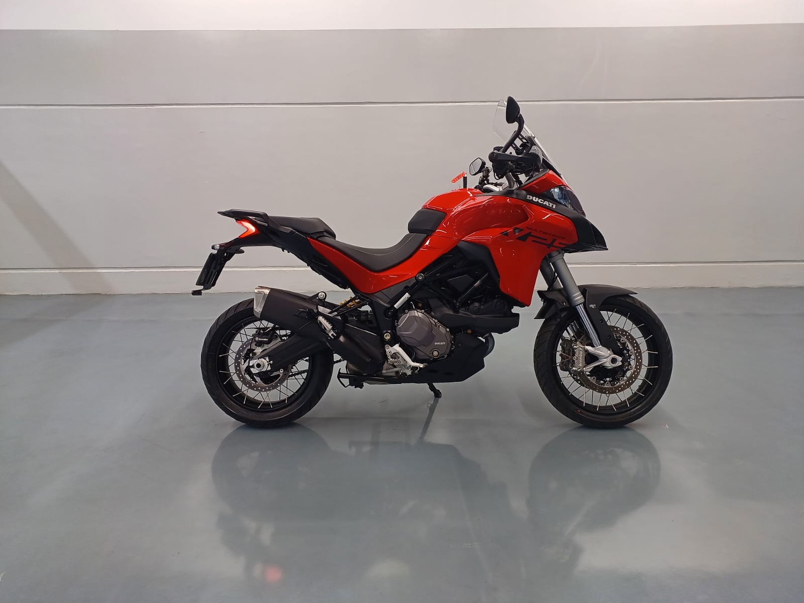 MULTISTRADA V2S